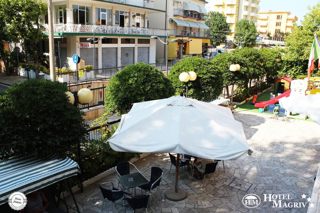 Hotel Magriv Римини Экстерьер фото
